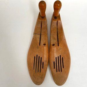 Vintage Miller Pair Wood Shoe Trees/Forms/Molds